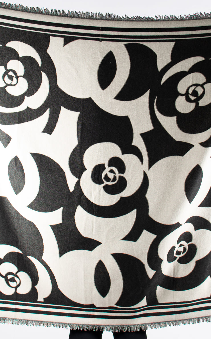 Autumn Winter Scarf | Square | Flower Print | Black