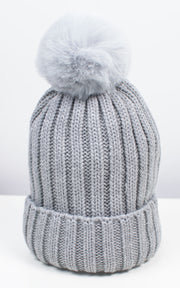 Faux Fur Pom Pom Rib Hat | Grey