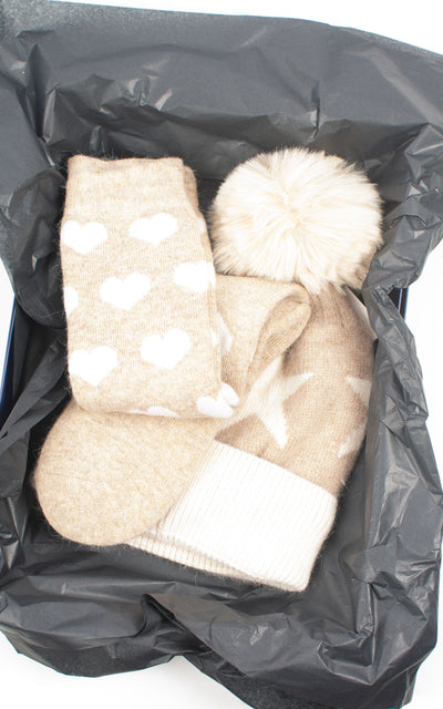 Gift Sets | Hat and Socks | Stars | Beige