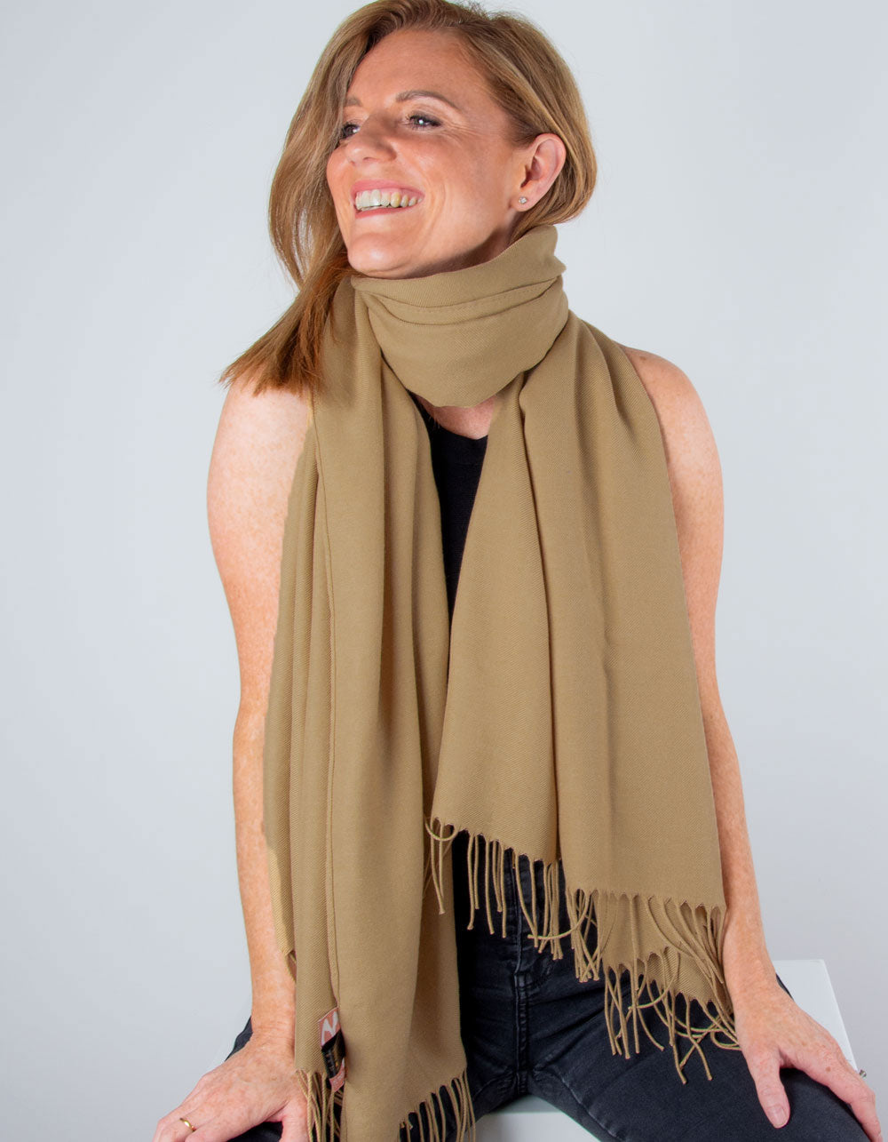 Gold pashmina hotsell
