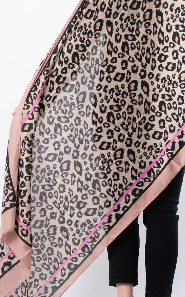 Leopard Scarf | Pink Border