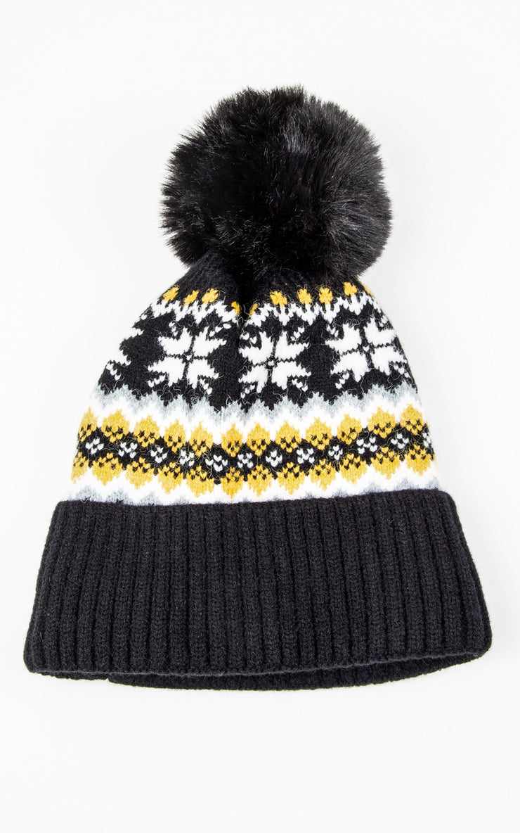 Knitted Hat: Patterned | Black
