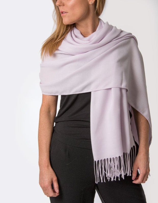 an image showing a lilac coloured pashmina