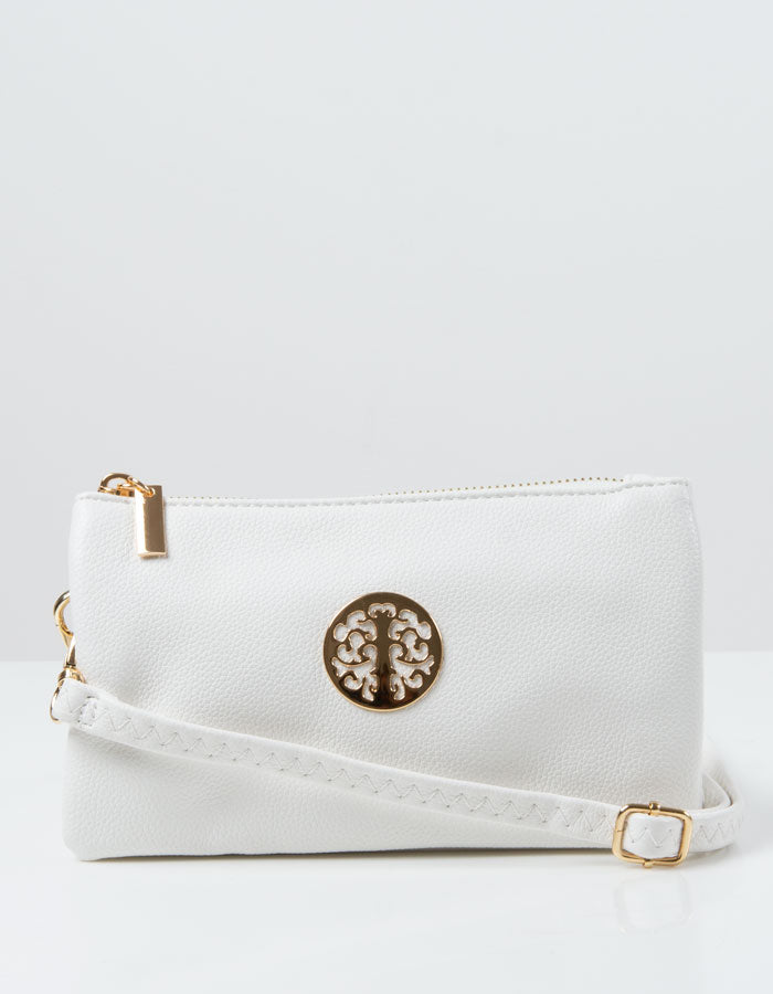 an image showing a White Clutch Bag